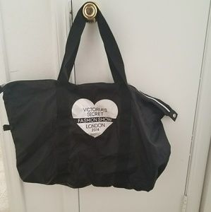 Victoria's Secret  2014 fashion show tote!